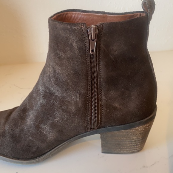 Lucky Brand Basel dark brown suede leather upper booties - Picture 3 of 8